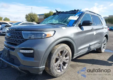 2022 Ford Explorer Xlt z USA, uszkodzony, nr VIN 1FMSK7DH5NGC46970